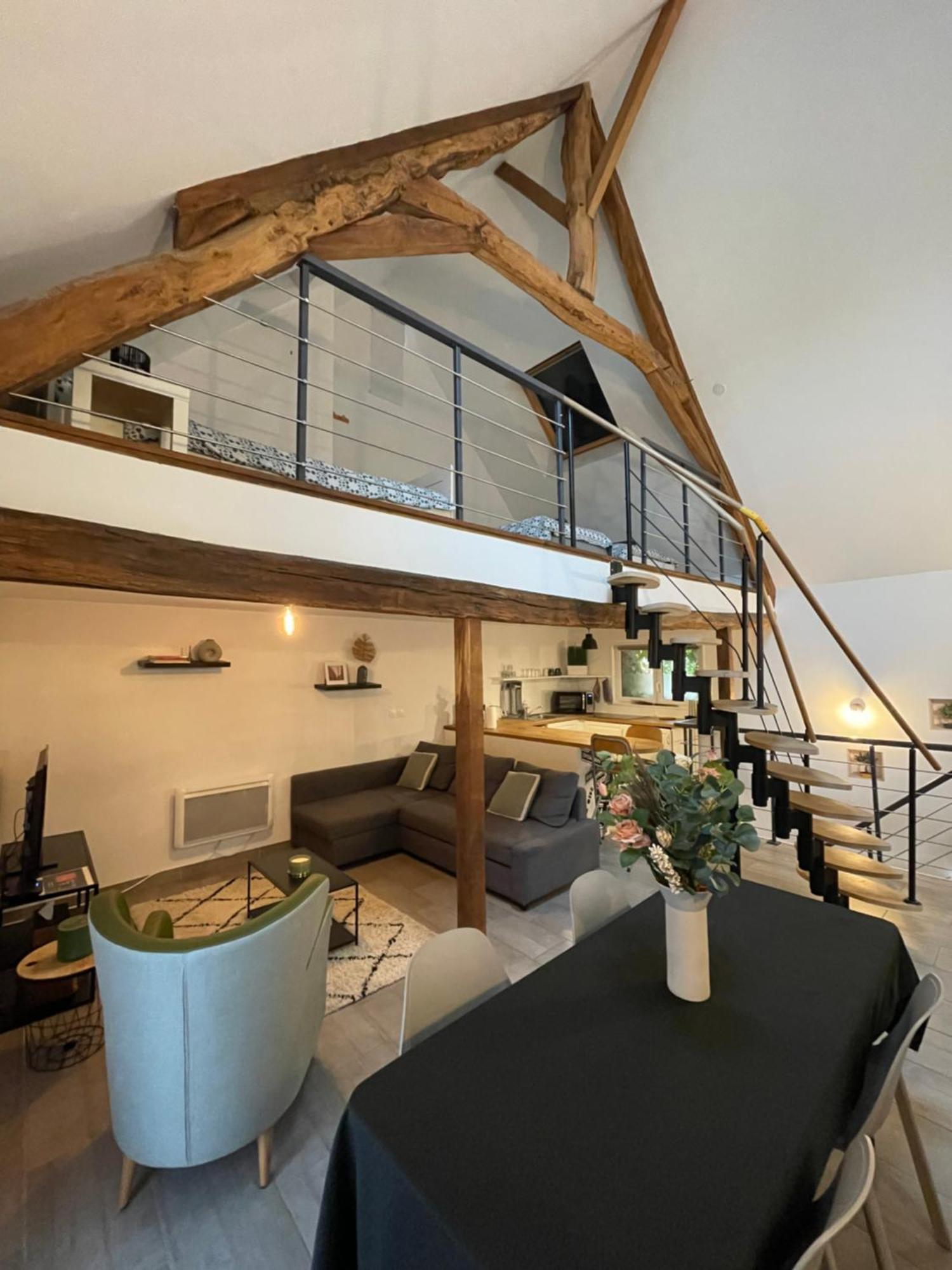 Loft Chez Guillaume Bouleurs Exterior foto
